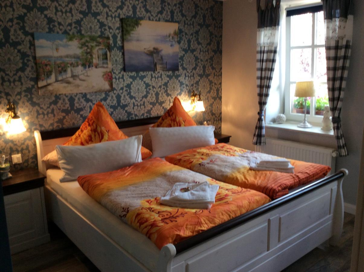 Pension Schmitz Serrig Экстерьер фото